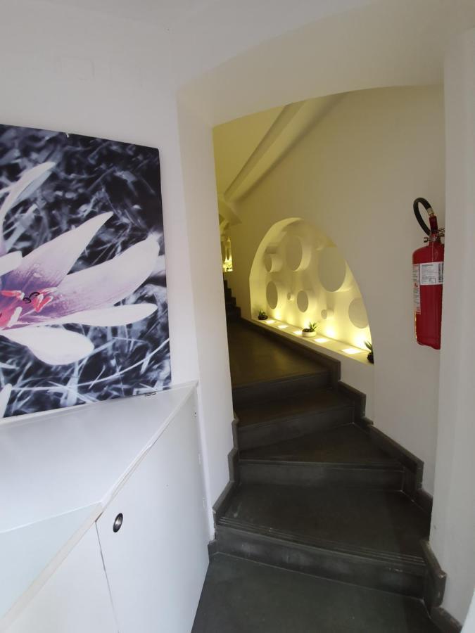 Emphasis Suites & Rooms Cagliari Bagian luar foto